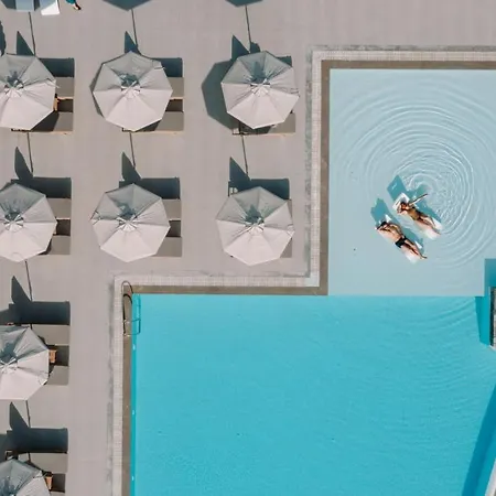 Unique Blue Adults Only Station touristique